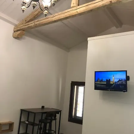 לינה וארוחת בוקר Le Mura איגלסיאס